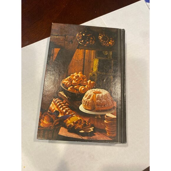 Reader’s Digest Secrets of Better Cooking Vintage Cookbook Dated 1973 - Picture 9 of 11